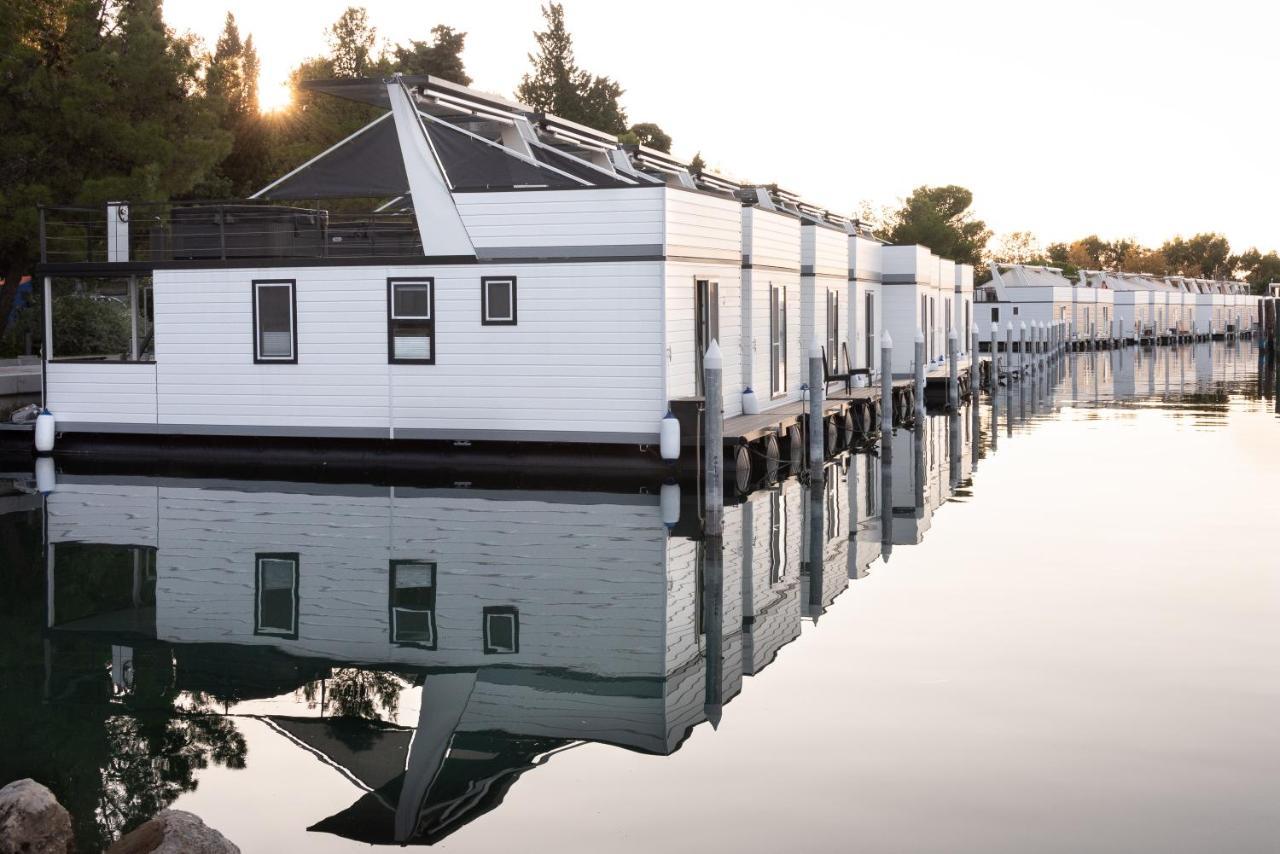 The Sea Lodges Portoroz - Bootshaus Floating Sea House Portorož Exterior foto